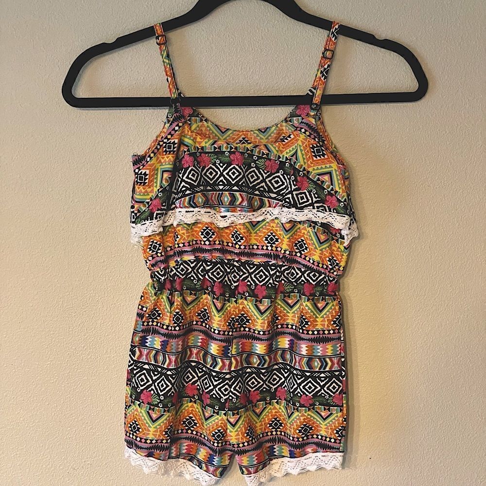 Dollhouse Girl’s Multicolored Romper. Size 4.